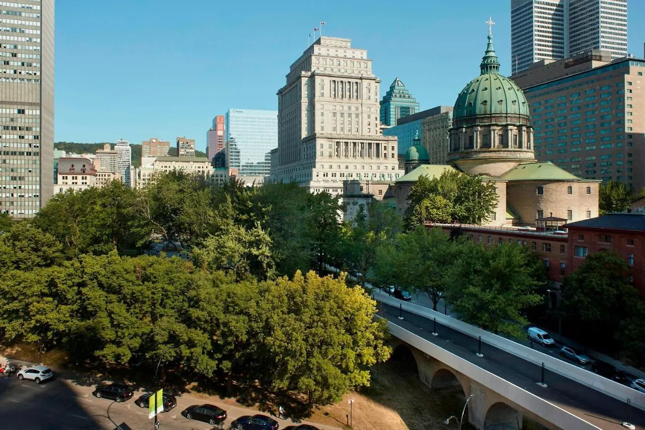 Montreal Marriott Chateau Champlain 4*,