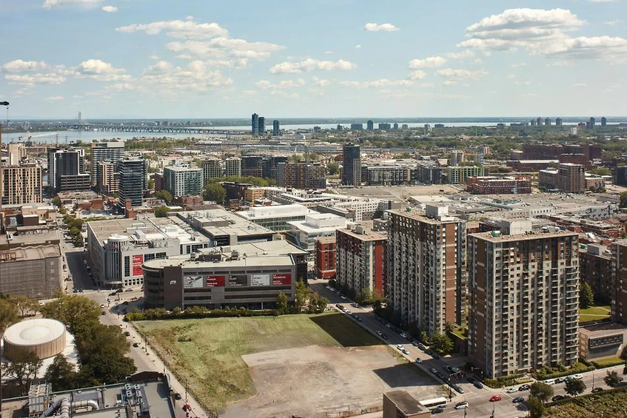 Montreal Marriott Chateau Champlain 4*,